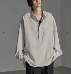 【CIYOT-シヨウト-】ドレープハーフジップオーバーサイズバンドカラーシャツ