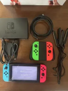 Nintendo Switch ネオンブルー/ネオンレッド