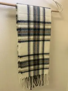 チェック柄マフラー