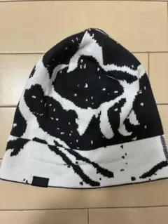 HELLRAZOR MOZYSKEY LETTER BEANIE - メルカリ