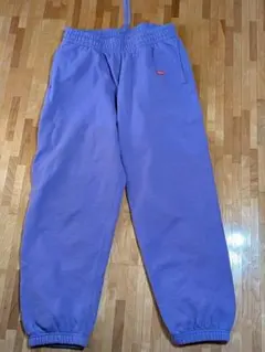 Item thumbnail for item ee1eaf22-a61f-43c0-91d0-768626acdcff