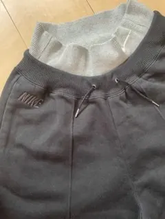 Nike ブラック ジョガーパンツ フード付き