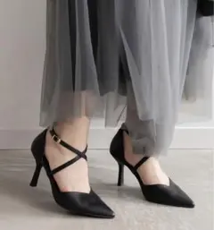【RANDA✨️】黒 ポインテッドトゥ ハイヒール (Sサイズ)