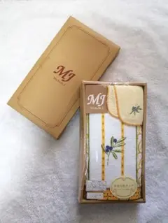 Item thumbnail for item 489d2b87-3d37-4d88-89f6-cd237856f9ec