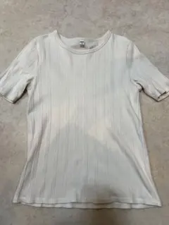 ユニクロ Tシャツ