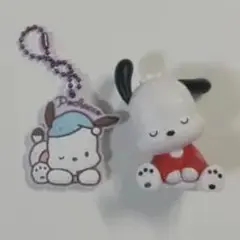 白いクマと黒い犬のキーホルダーセット - メルカリ