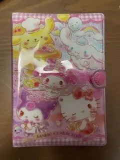 値下げしてます！サンリオキャラクター　6穴シールバインダー