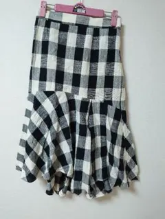 GLOBAL WORK　変形スカート