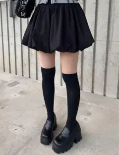 新品　SHEIN インナーパンツ付き　ミニスカート　バルーン　黒　韓国