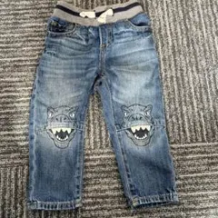 Item thumbnail for item ced4472e-546c-4469-af4e-0b4d49a9e67f