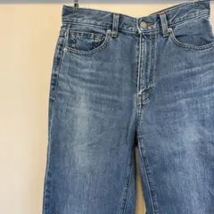『GU』〜ストレートデニムパンツ〜
