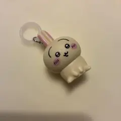 ちいかわ　うさぎ　めじるしアクセサリー