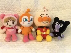 アンパンマンキャラクターぬいぐるみ4体セット　おまけつき