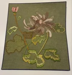 【極美品】手刺繍 フランス刺繍 パネル 3点フルセット（ひまわり・紫陽花・菊）