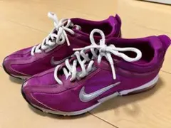 NIKE スニーカー　AIR MAX 23センチ