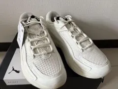 【年末セール】Puma スニーカー