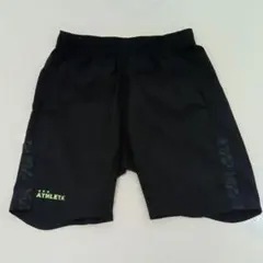 ATHLETA 黒 ハーフパンツ 迷彩柄