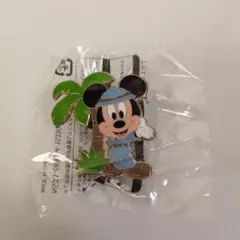 東京ディズニーランド ゲーム景品ミッキーマウス ピンバッジ パームツリー付き