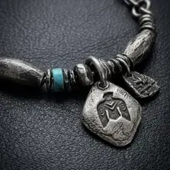 ヴィンテージ イーグルチャームネックレス ナバホ族スタイル 銀鷹