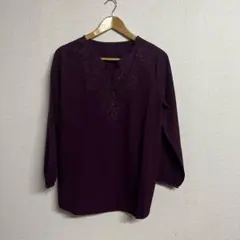 16　アンドラブ　　&LOVE 着映える贅沢フラワーレースブラウス　S　ワインのサムネイル