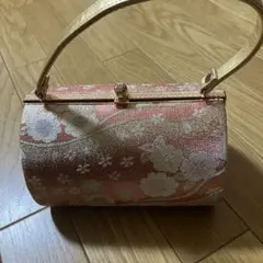 Item thumbnail for item c5580e07-469f-43cf-83cf-3db0d15cc751