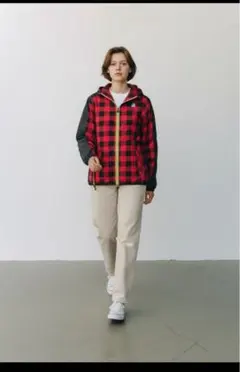 ヌメロ　N′21レッド/ブラックチェック フード付きジャケット