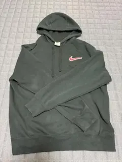 ナイキ　NIKE バレンタイン限定 パーカー mサイズのサムネイル