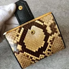 レア! Valentino Garavani ヴァレンティノガラバーニ 財布のサムネイル