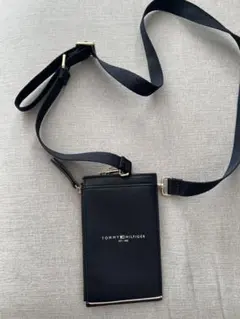 TOMMY HILFIGER 黒 カードケース