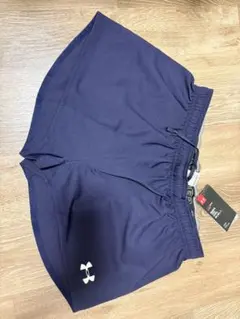 Under Armour ネイビー ショートパンツ