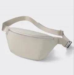 gu リアルレザーボディバッグ