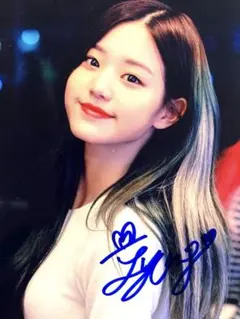 セール中…ロゼ直筆サイン入り2Lサイズ写真…Rose…BLACKPINK… - メルカリ
