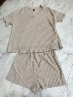 Item thumbnail for item 32aa336a-7b66-467b-af67-bf4deffb3652