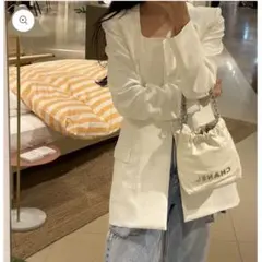 2025年最新】Carla ジャケット・アウターの人気アイテム - メルカリ