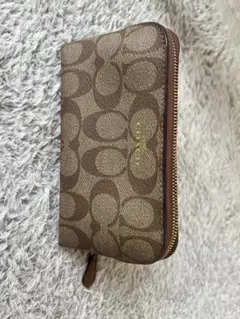 COACH シグネチャー ベージュ 長財布 ポーチ - メルカリ