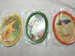 Coca-Colaヴィンテージ風　3枚セット　コカコーラ　ミニトレー　ノベルティ