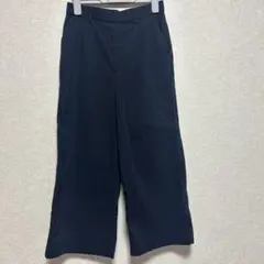 ジーユー　ワイドパンツ