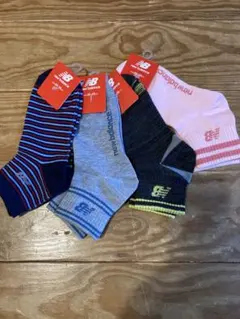 new balance ソックス 4足セット 23-25cm