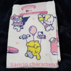 ９０８☆【新品未使用】サンリオ　キャラクターズ　フェイスタオル２枚組