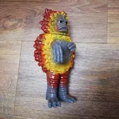 最終価格♡未開封ウルトラマン 怪獣 フィギュア　　ガラモン　　2003年 ポピー 2025年最新】ガラモンフィギュアの人気アイテム - メルカリ