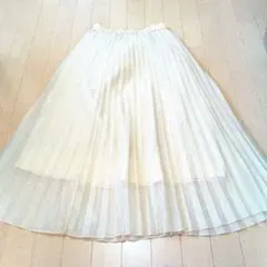 GUプリーツロングスカート アイボリーSサイズ
