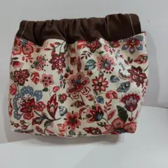 バネ口ポーチ　花柄　ベージュ