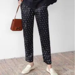 ELFRANK エルフランク サテン ドット センタープレス テーパードパンツ