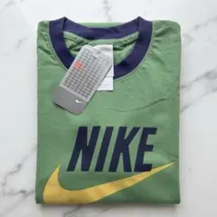 NIKE Tシャツ グリーン ロゴプリント