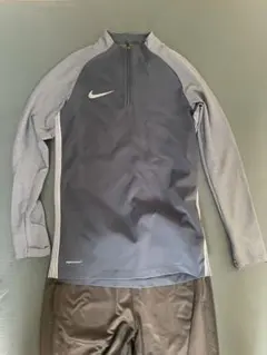 NIKE エアロスイフト　ジャージ上のサムネイル