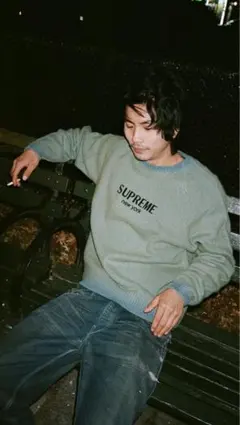 2026年最新】supreme sweater flockedの人気アイテム - メルカリ