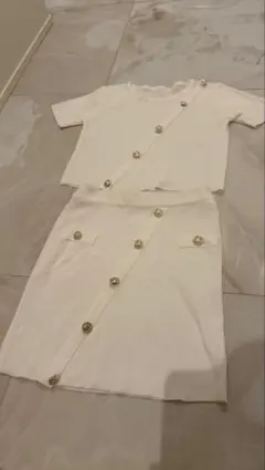 ゴールドボタン ニット セットアップ ホワイト
