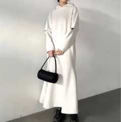 新品同emmi atelier ewcダンボールワンピース　スウェットワンピース