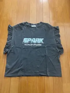 INGNI フリル付きグレーTシャツ