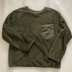 ユニクロ　オリーブグリーン フリース トップス 150センチ